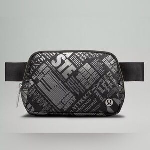 RARE NWT Lululemon 1L Manifesto Belt Bag